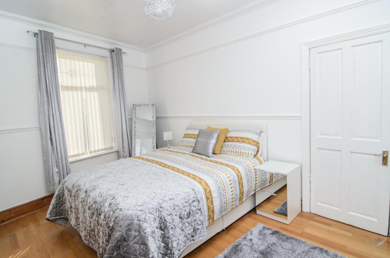 Riverpool - Elegant House 1 Minute Walk To Anfield Stadium Villa Liverpool Exterior photo